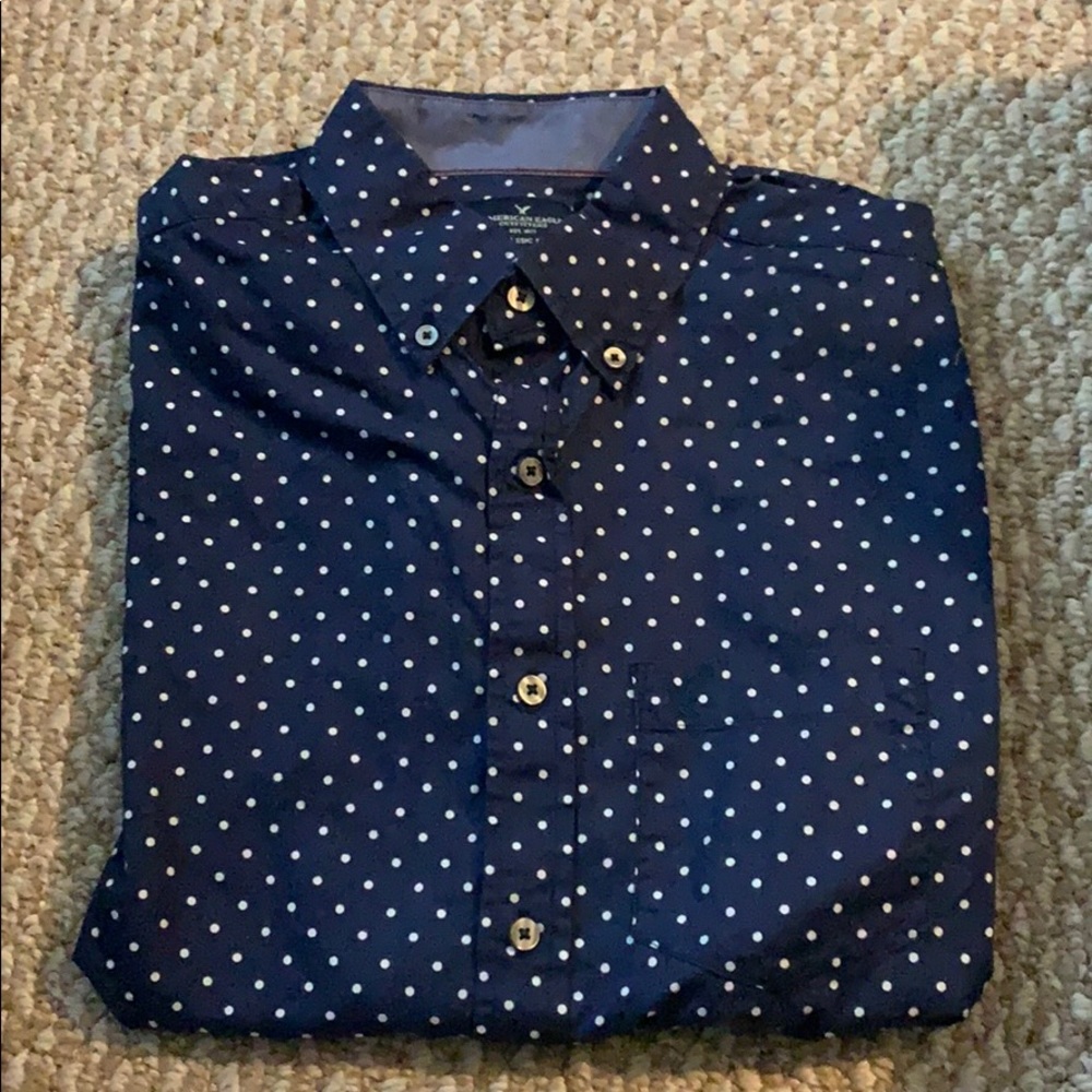 AEO classic fit navy Polka dot shirt